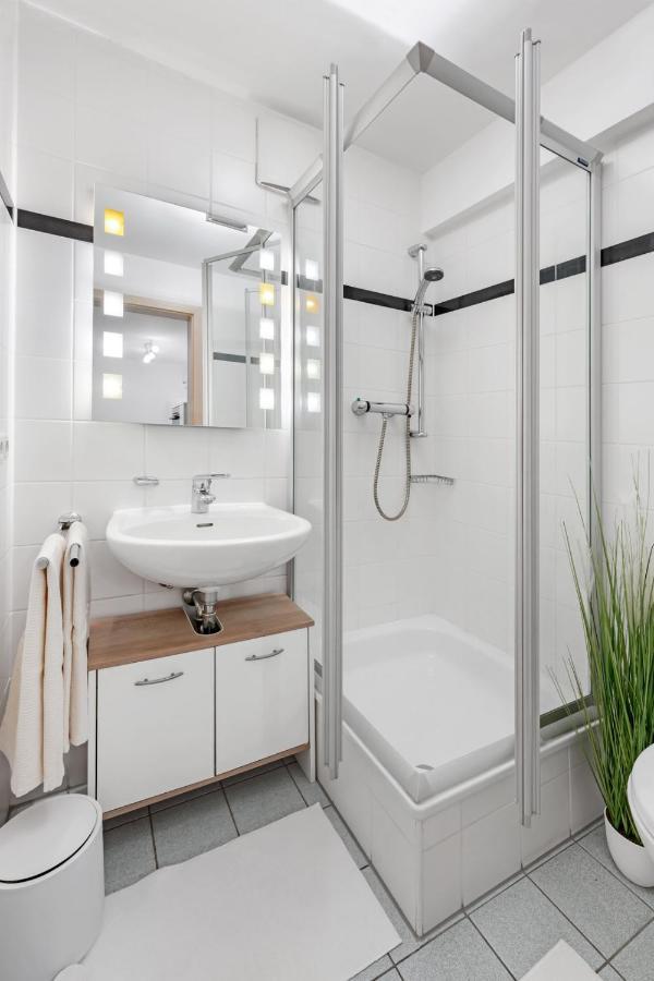 Zwei Zimmer Wohnung Im Stadtzentrum Mit Tiefgaragenplatz 뮌헨 외부 사진